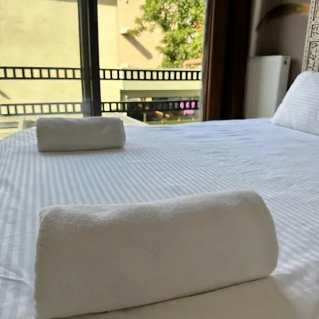 Luxurious Garden Flat By Summitvista Estambul